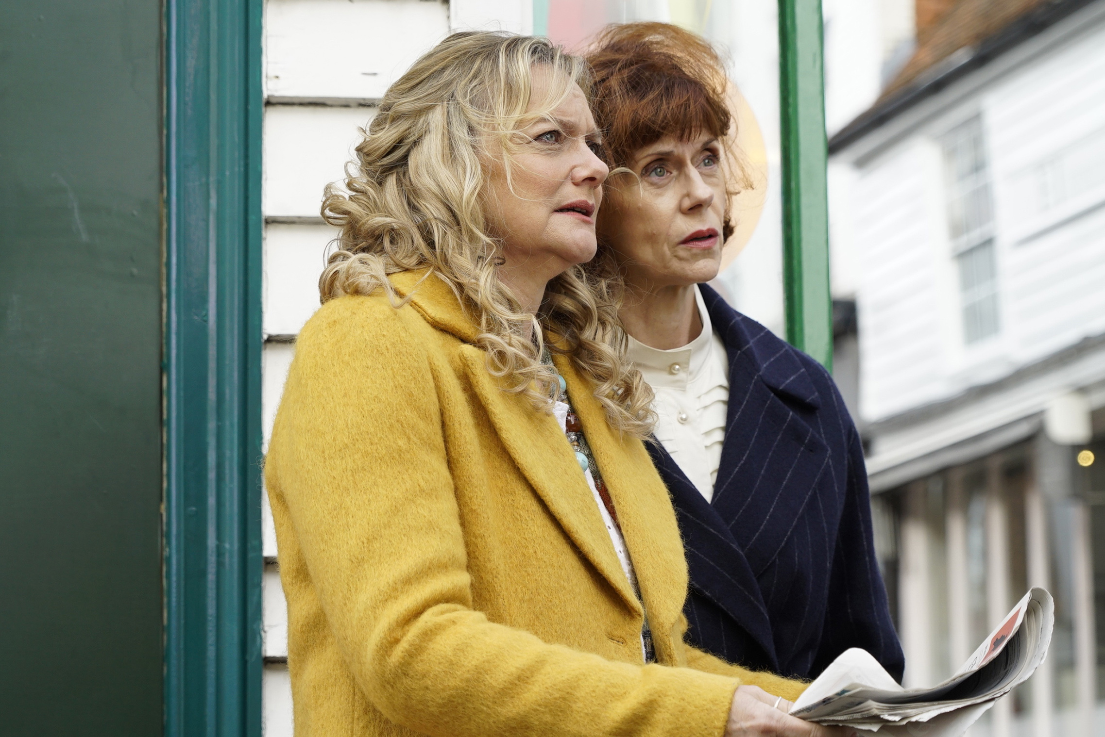 TV tonight Sarah Woodward and Siobhan Redmond star
