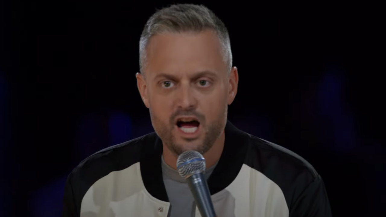 Nate Bargatze performing stand-up in Hello World