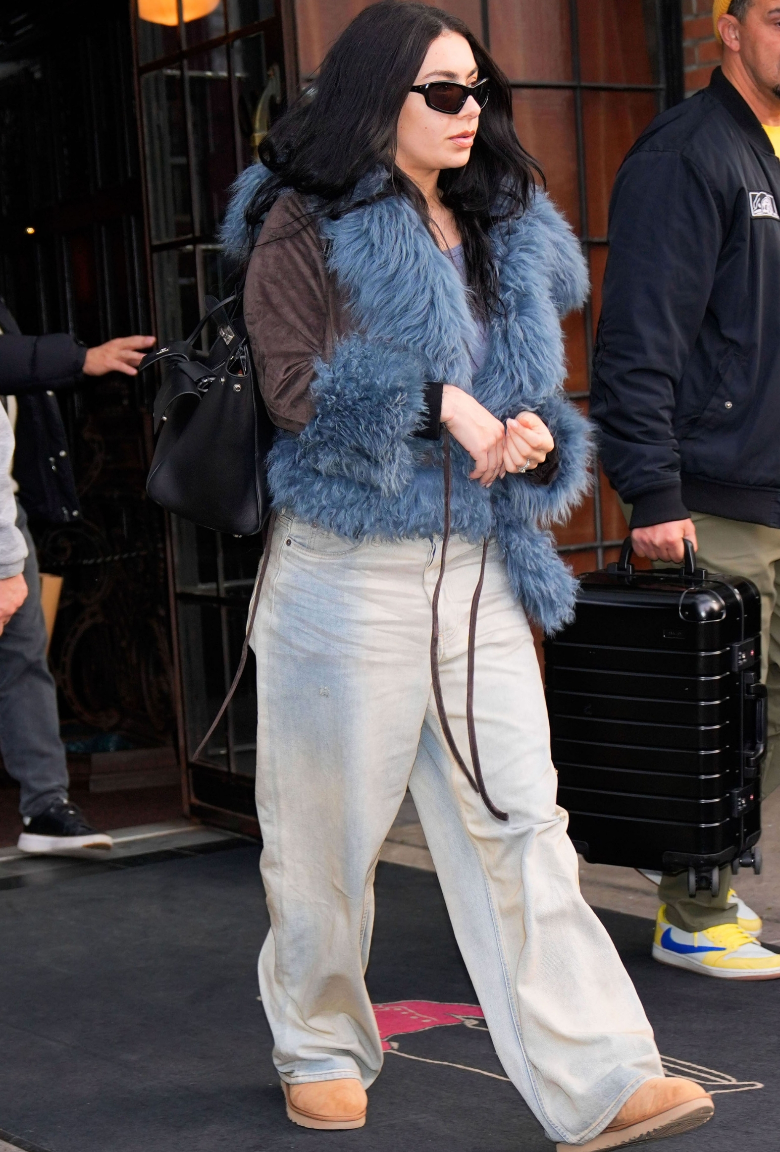 NEW YORK, NY - NOVEMBER 19: Charli XCX is seen on November 19, 2024 in New York City. (Photo by XNY/Star Max/GC Images)