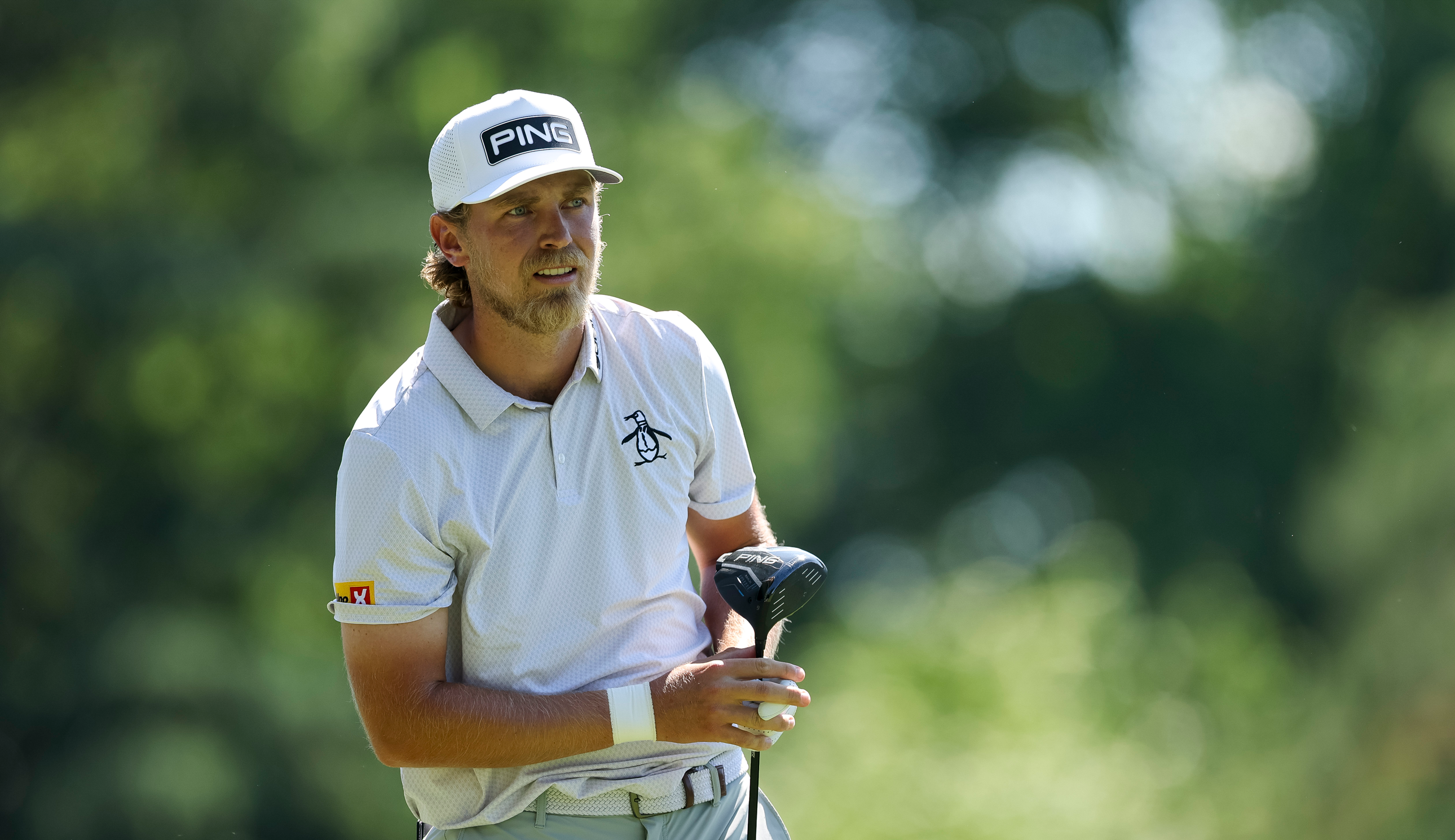 Kristoffer Reitan watches a tee shot
