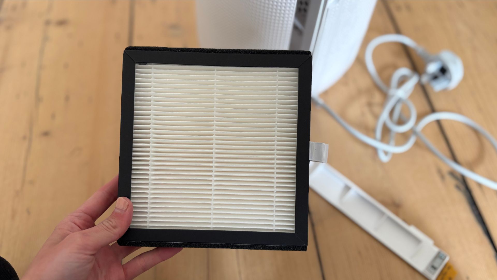 Testing the Lakeland Dehumidifier and Air Purifier