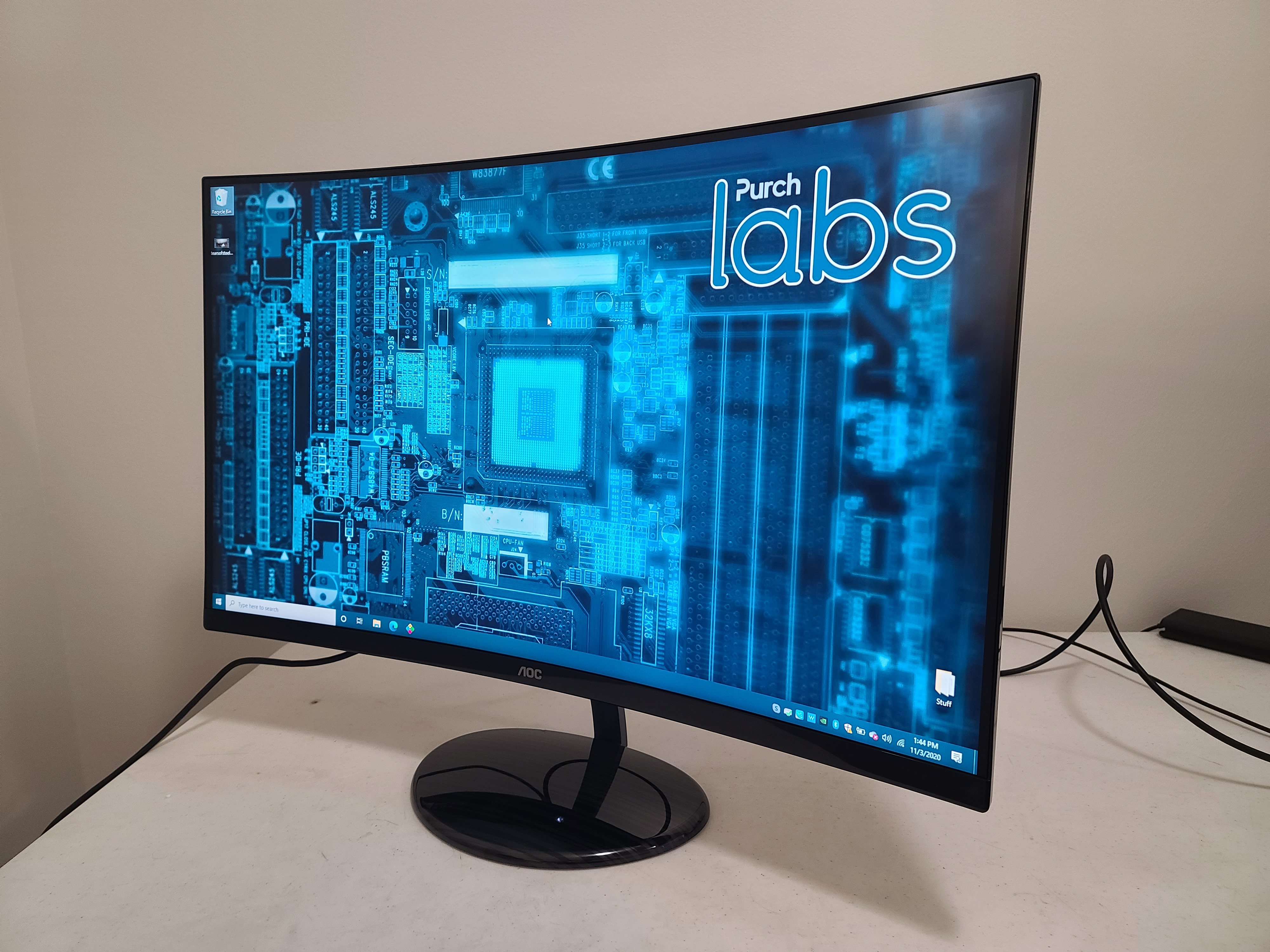 AOC CU32V3