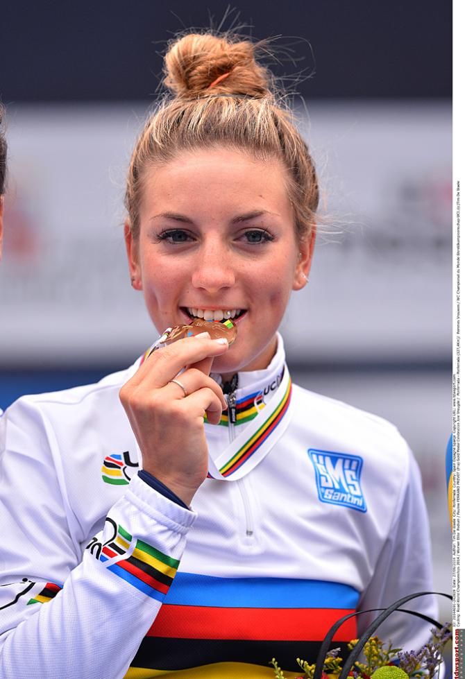 Pauline Ferrand-Prevot (France) secures the gold medal