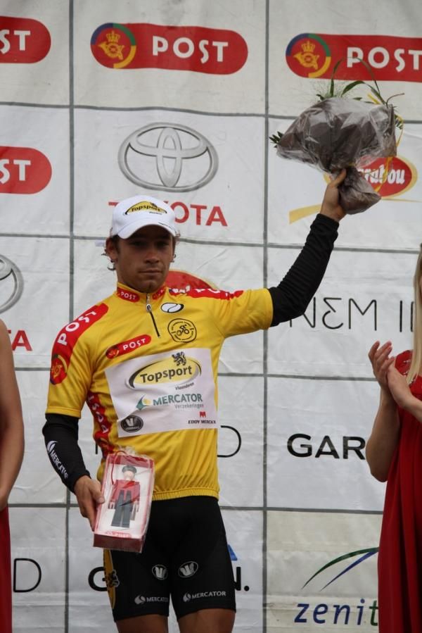 Michael Van Stayen (Topsport Vlaanderen-Mercator) took over the race lead.