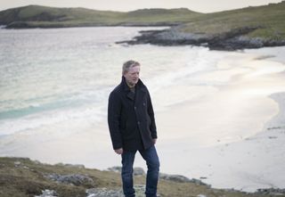 Shetland cast includes Douglas Henshall