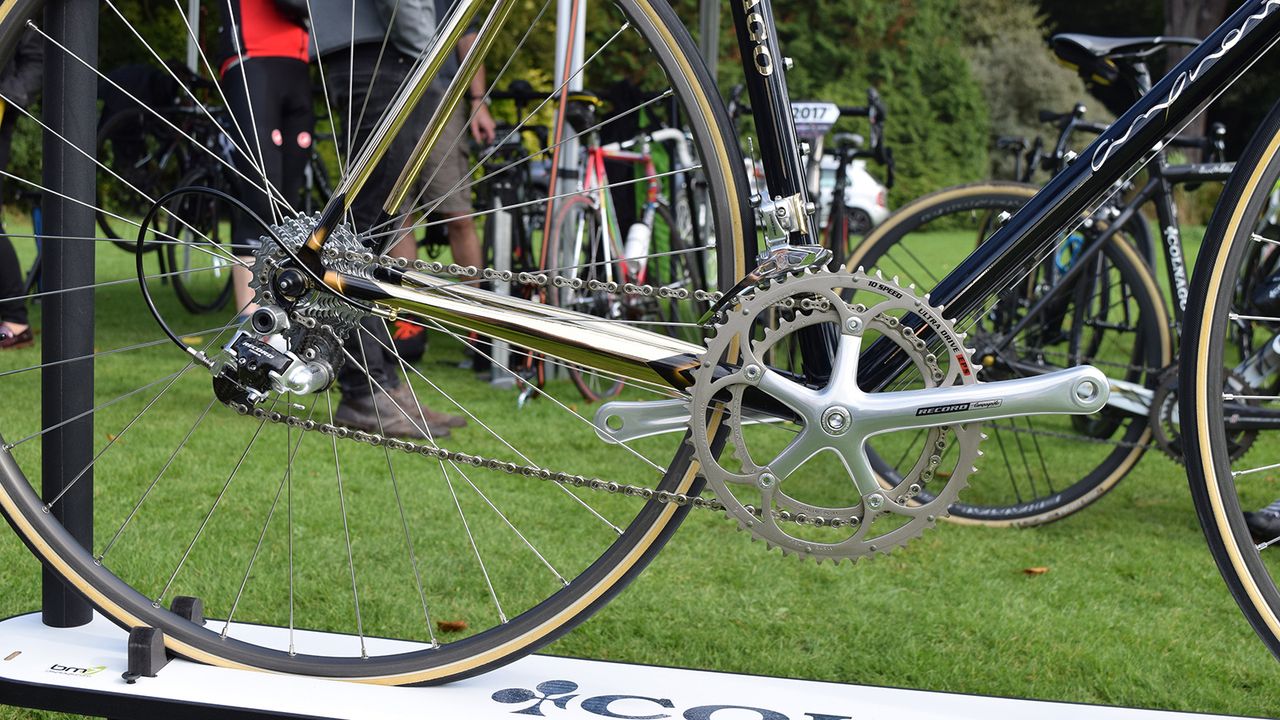 Gold stays and forks certainly catch the eye