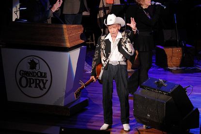 Little Jimmy Dickens, oldest Grand Ole Opry cast member, dies at age 94