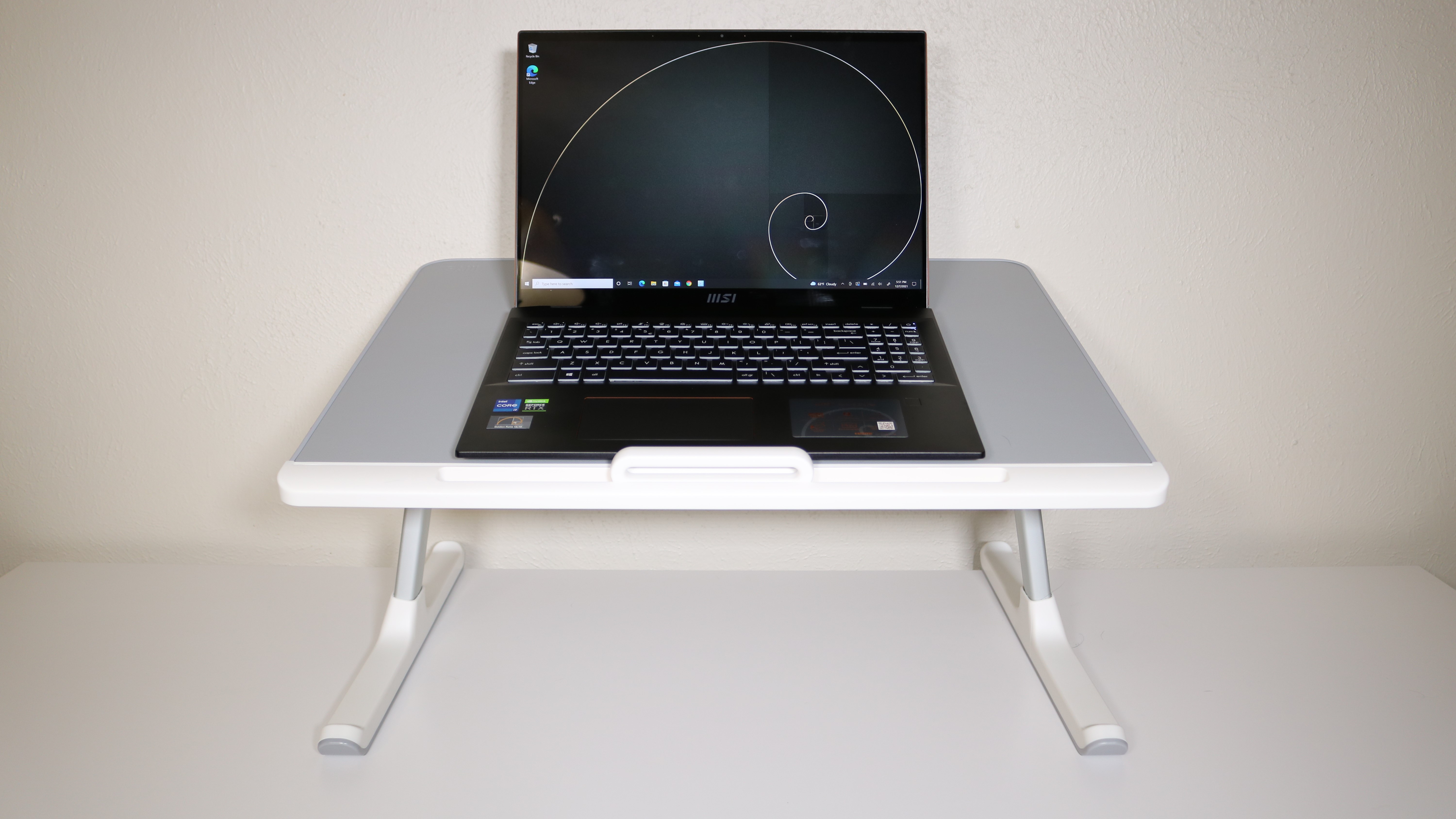 LapGear - Cup Holder Lap Desk for 15.6 Laptop - Rose Gold Marble