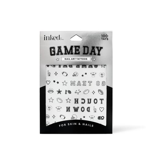 Game Day Victory Nail Art
