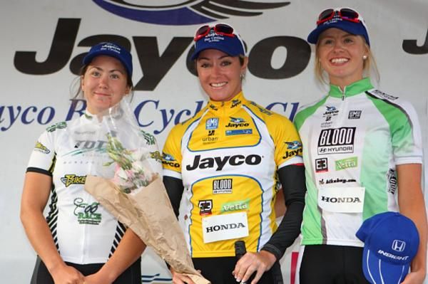 Chloe Hosking (TDT / Race / BikeForce), Rochelle Gilmore (Honda) and Peta Mullens (Honda) on the podium