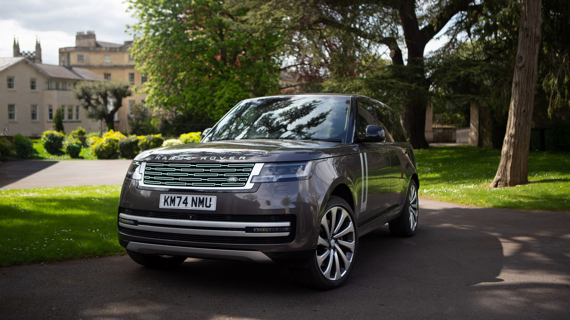 Range Rover LWB P530