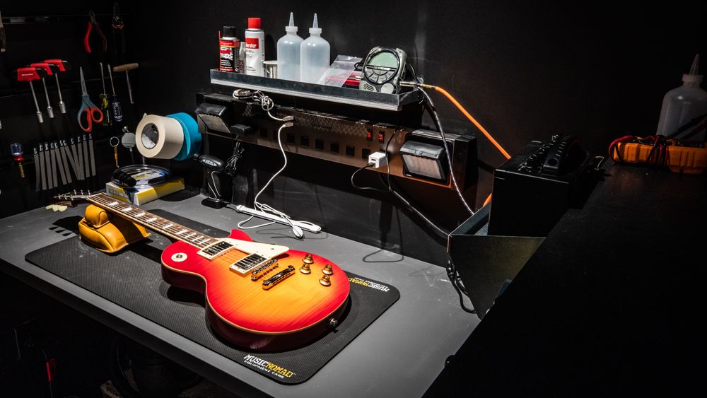 The Gibson Garage