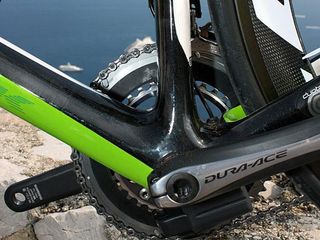 The asymmetrical down tube's height and width is maintained all the way through to the bottom bracket shell while the seat tube has grown shallower front-to-back for more comfort.