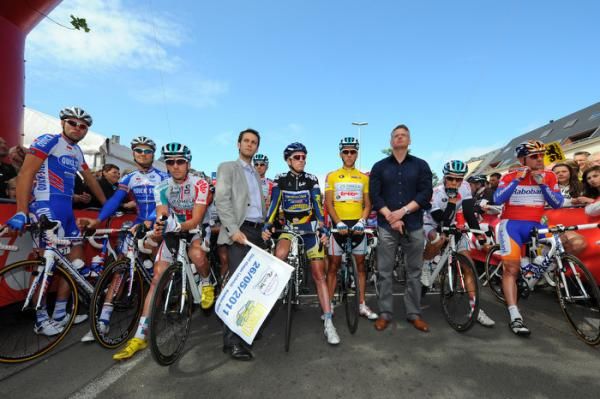 The race leaders at the start of stage 1