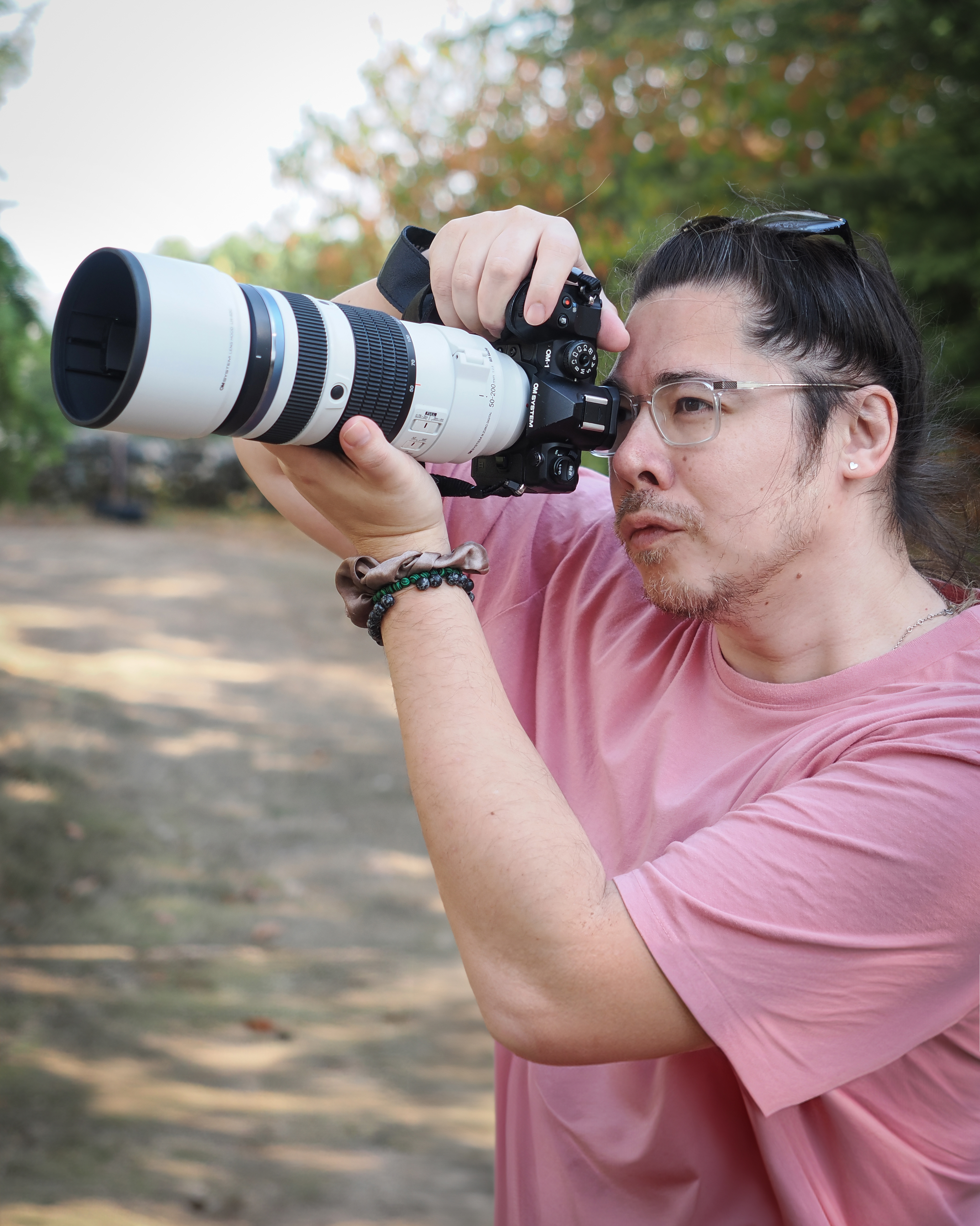 James Artaius using the OM System OM-1 Mark II with the OM System M.Zuiko 50-200mm f/2.8 IS Pro