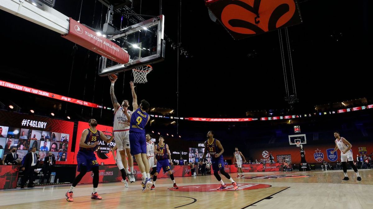 Christie Spyder X80 and Christie Pandoras Box Version 8 drive video walls at the EuroLeague final four