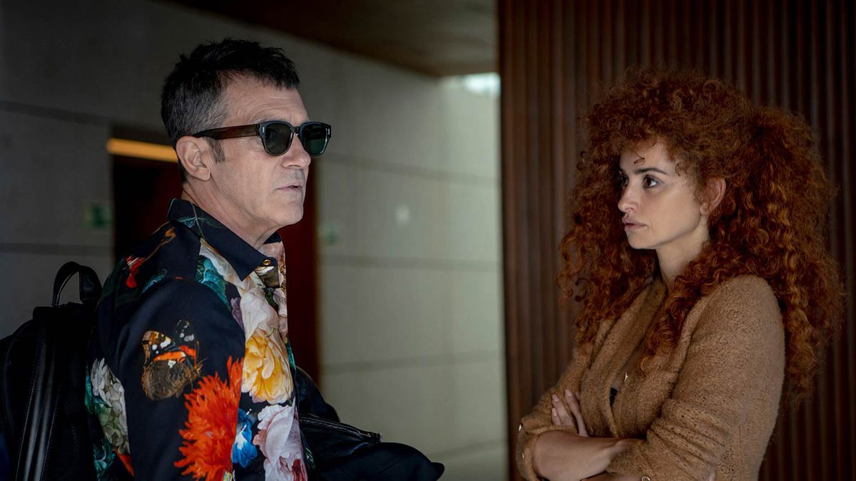 Antonio Banderas and Penelope Cruz in conversation in Official Competition 