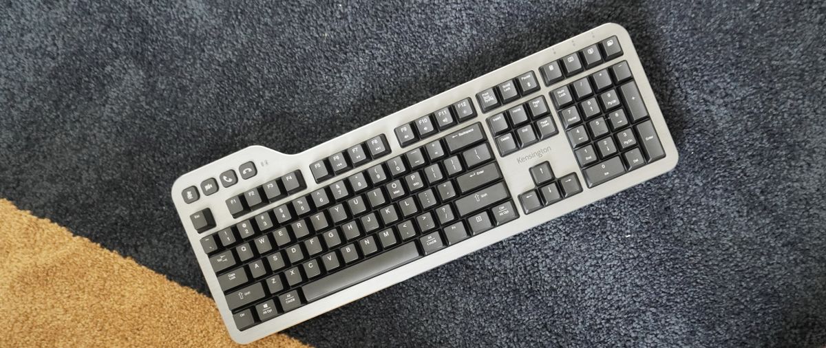 Kensington QuietType Pro mechanical keyboard (MK7500F)