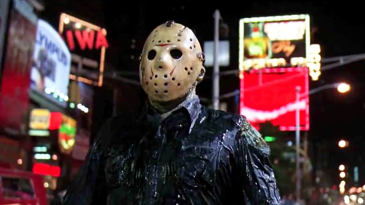 Kane Hodder in Friday the 13th Part VIII: Jason Takes Manhattan