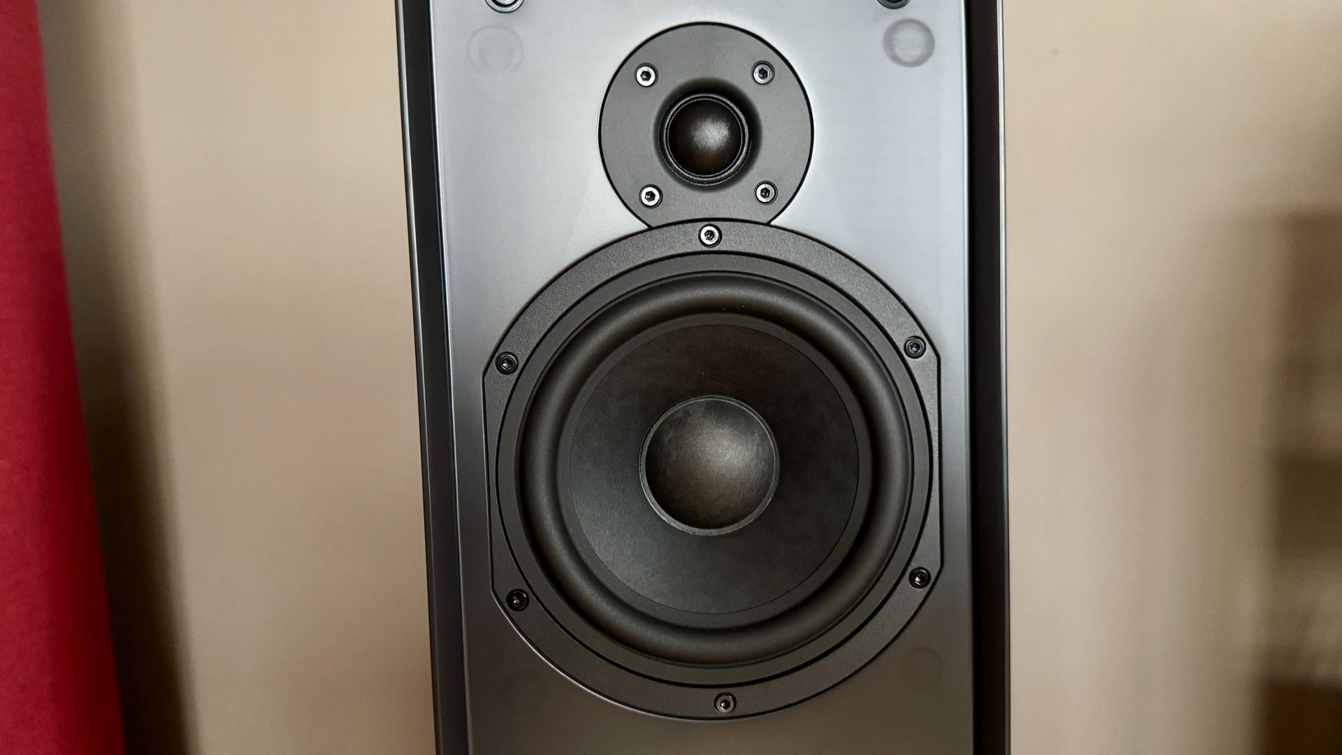 Close-up of the Ruark Audio Talisman-R drivers.