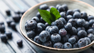 Bowl of blueberries