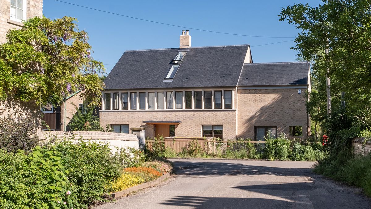 Obtenir l'autorisation de construire une nouvelle maison dans une zone inondable et une zone de conservation n'était « pas une mince affaire »