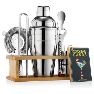Amazon cocktail kit with cocktail recipe cards