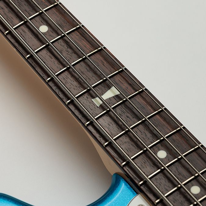 Fender Japan Wasted Youth Mustang Bass