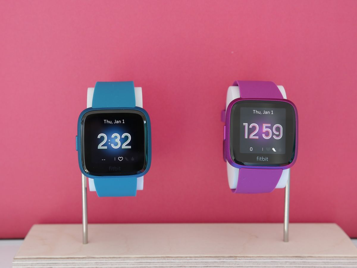 Fitbit store versa female