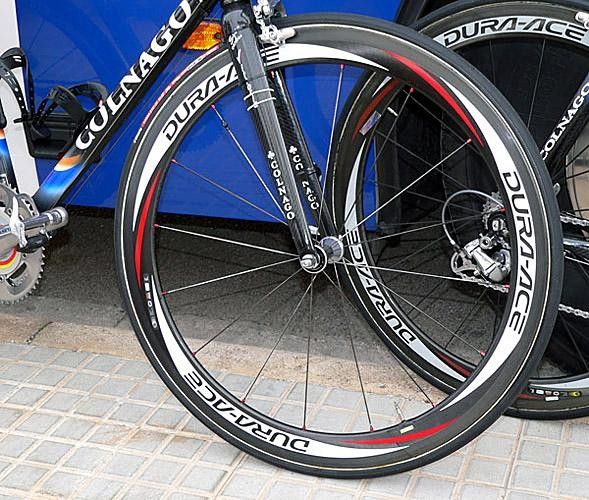 Shimano has updated its 50mm deep carbon fiber Dura-Ace wheels after just one season on the market.