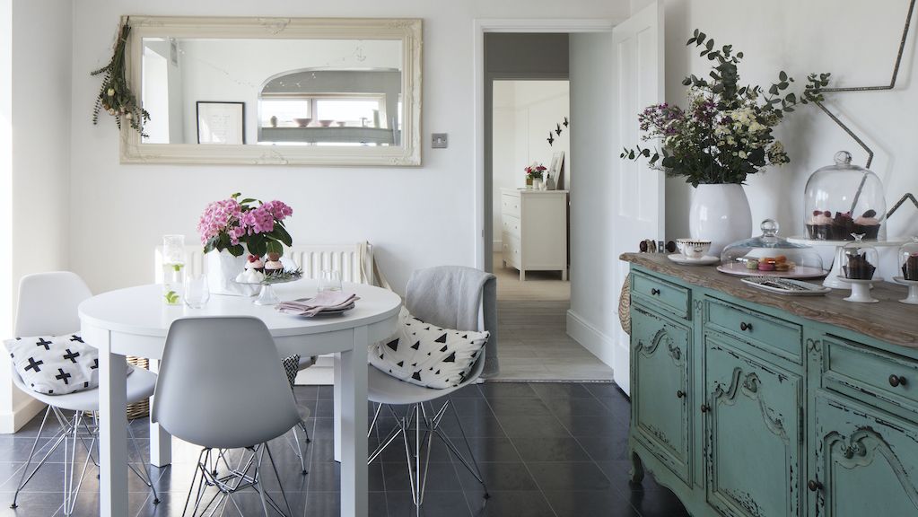 mirror in dining room