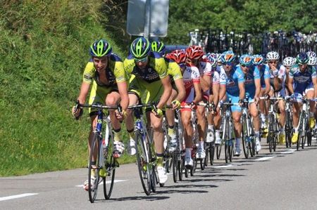 Bretagne-Schuller line it out