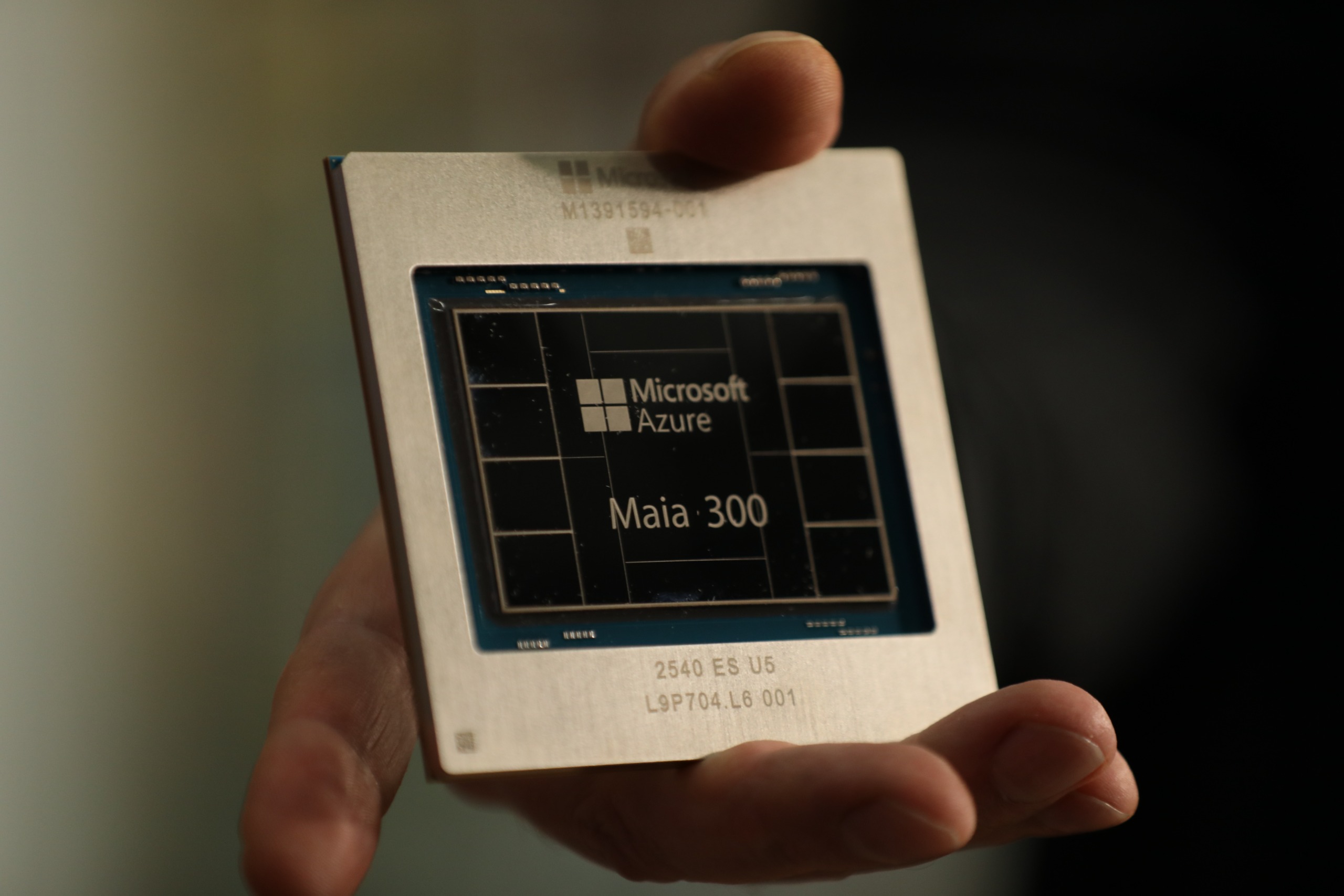 Microsoft Maia 300