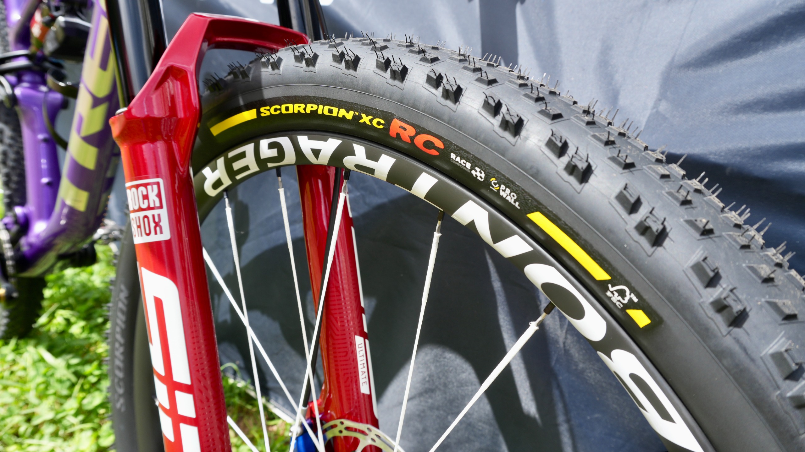 Evie Richards' bike
