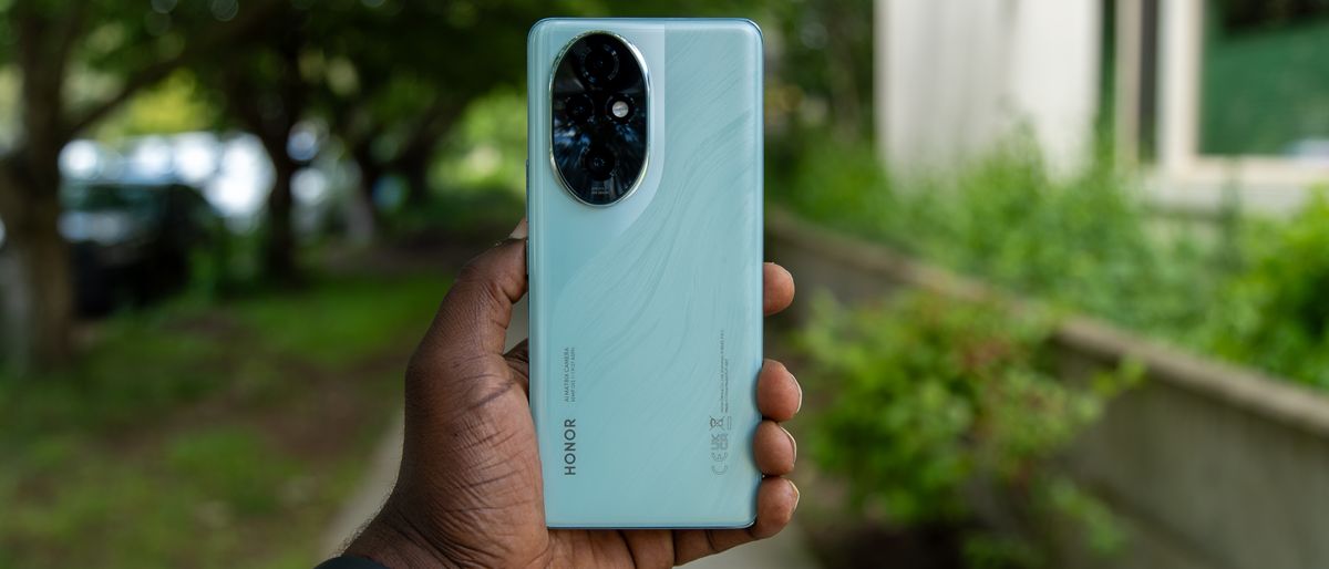 Holding the Honor 200 Pro outside