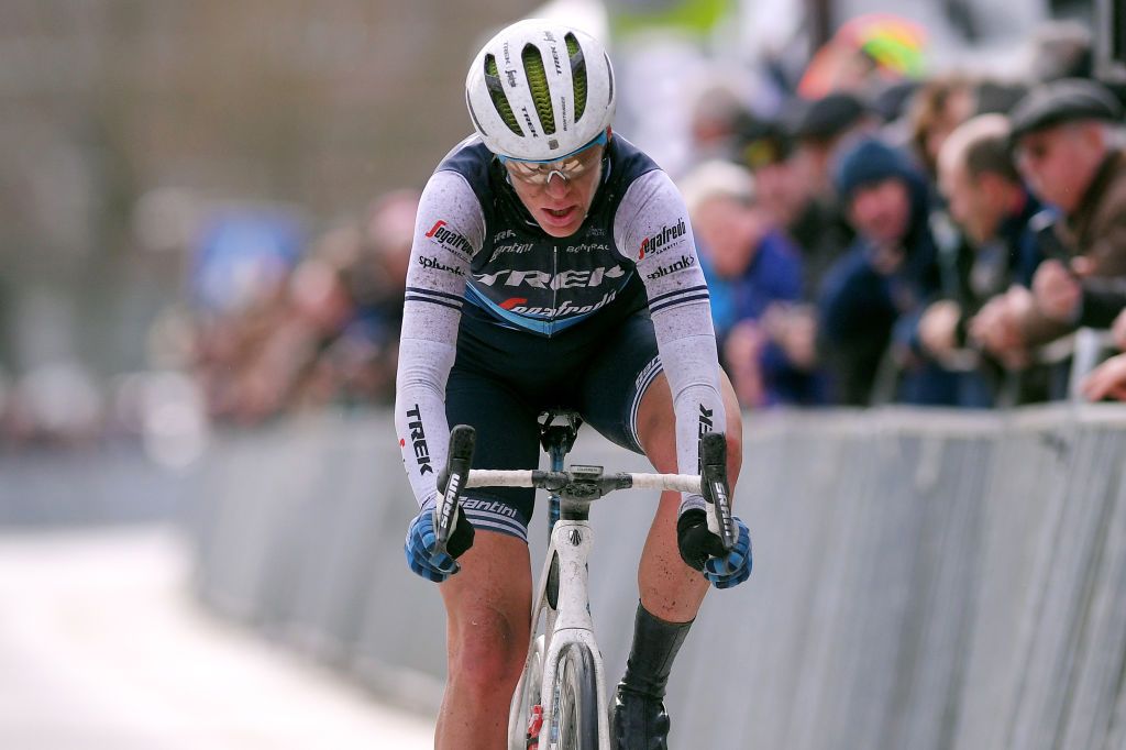 NINOVE BELGIUM FEBRUARY 29 Arrival Ellen Van Dijk of The Netherlands and Team Trek Segafredo during the 75th Omloop Het Nieuwsblad 2020 Women Race a 1229km race from Ghent to Ninove OmloopHNB OHN20 OHNwomen on February 29 2020 in Ninove Belgium Photo by Luc ClaessenGetty Images