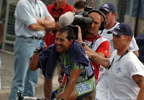 Juan Miguel Mercado (Agritubel) in post-race celebration mode