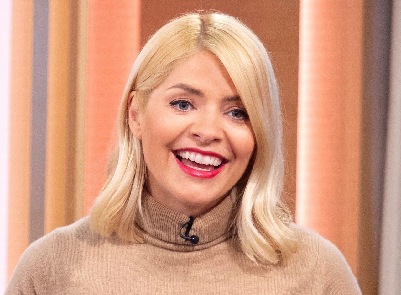 holly willoughby