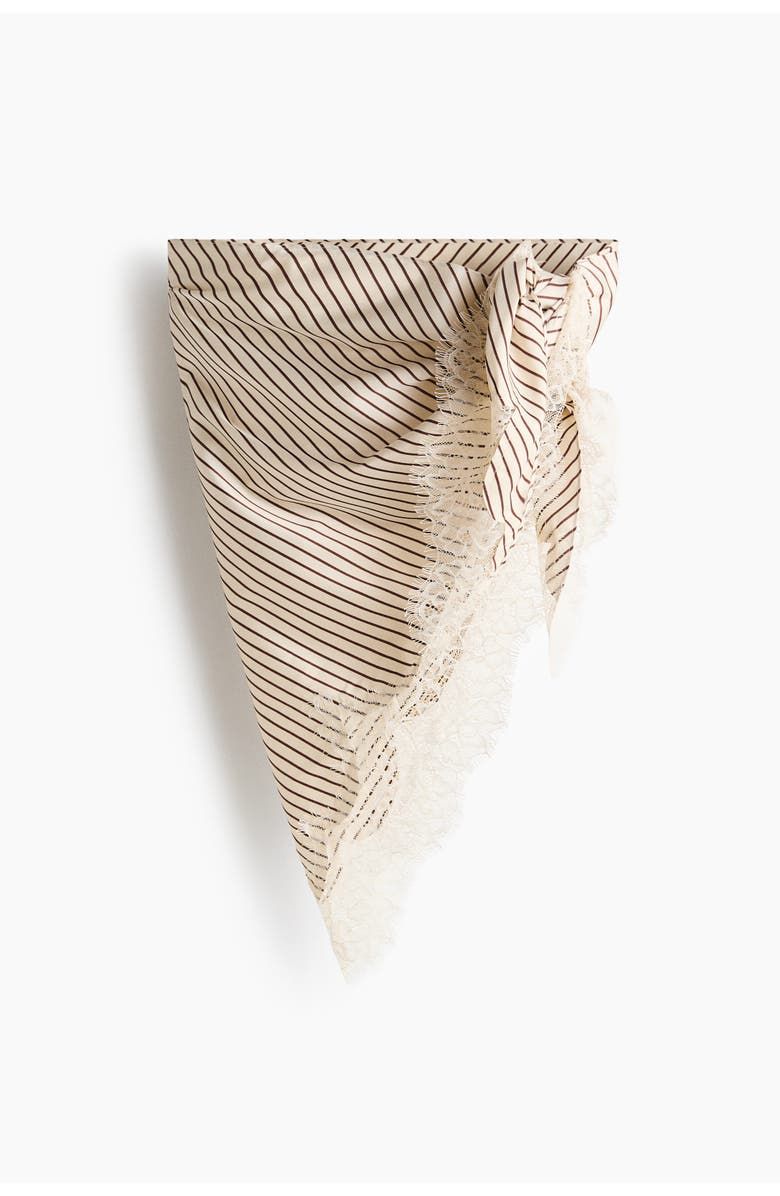 Lace-Trimmed Triangle Scarf