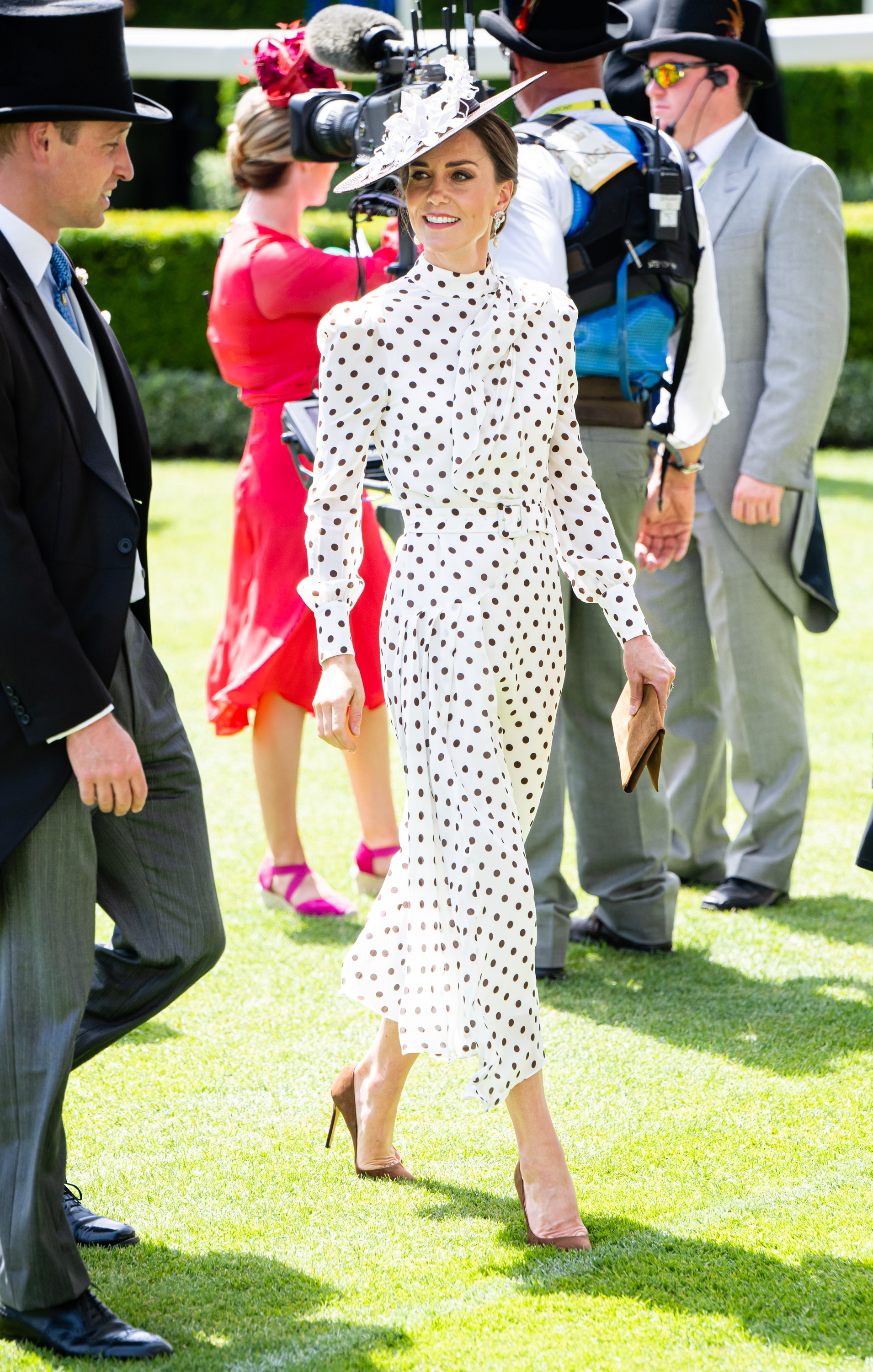 Princess Kate in a white dotted dress at Ascot