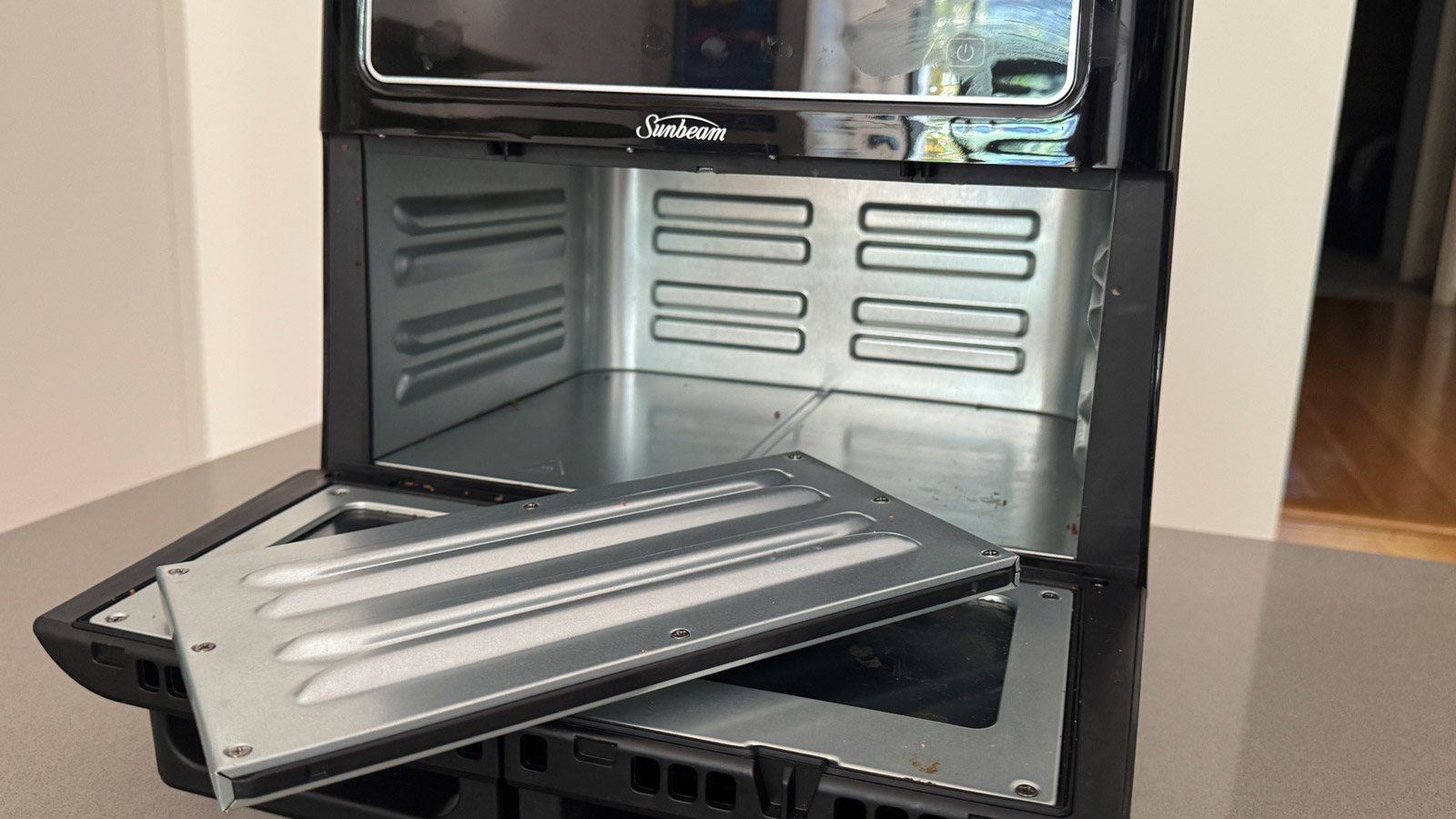 Internal cooking area of Sunbeam Multi Zone Air Fryer Oven with the middle partition removed