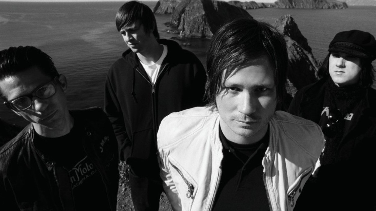 Angels &amp; Airwaves