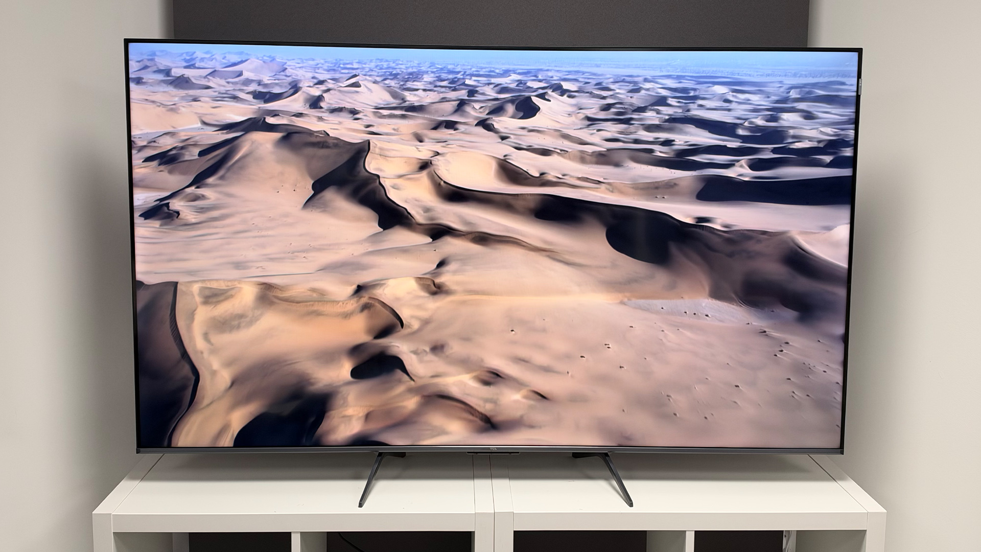 TCL P8L TV