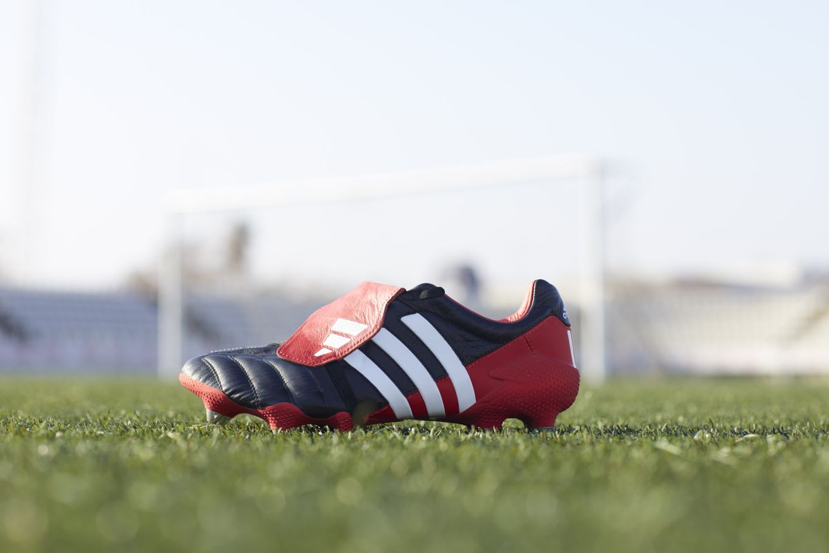 Adidas Predator Mania