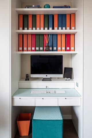 Kelling Designs home office desk in alcove