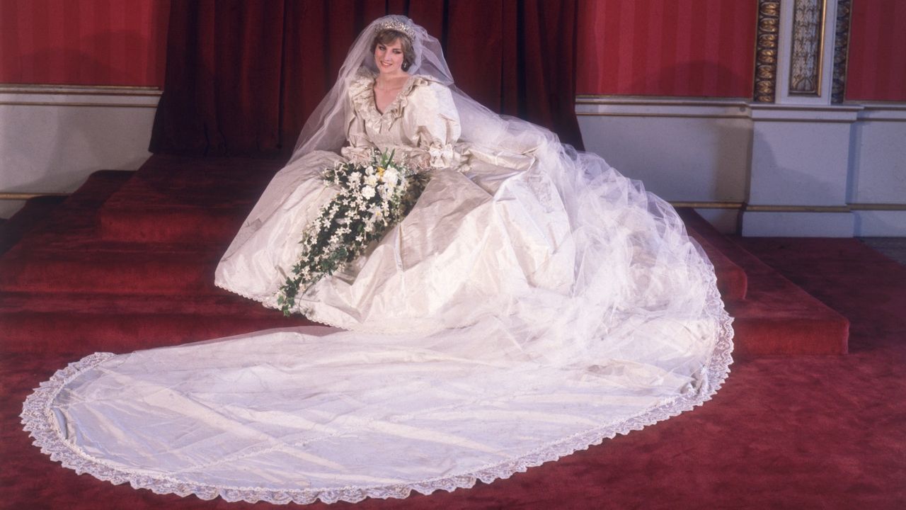 Princess Diana&#039;s wedding dress designed by David and Elizabeth Emanuel worn on the day