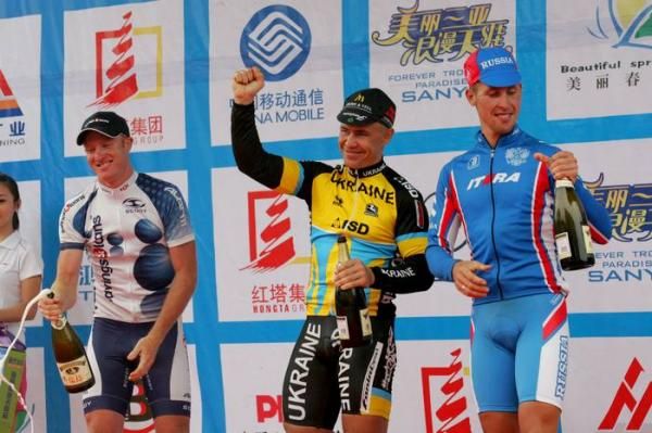 The stage place getters on the podium.