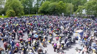 Thousands of Hairy Bikers fans turned up to join Si King on Dave Day.