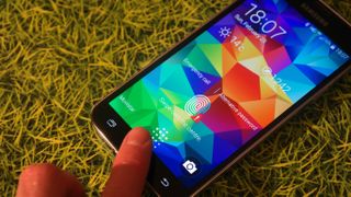 Samsung Galaxy S5 fingerprint reader