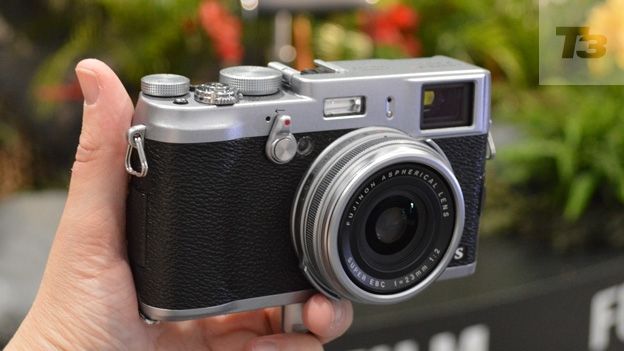 Fujifilm 100S review